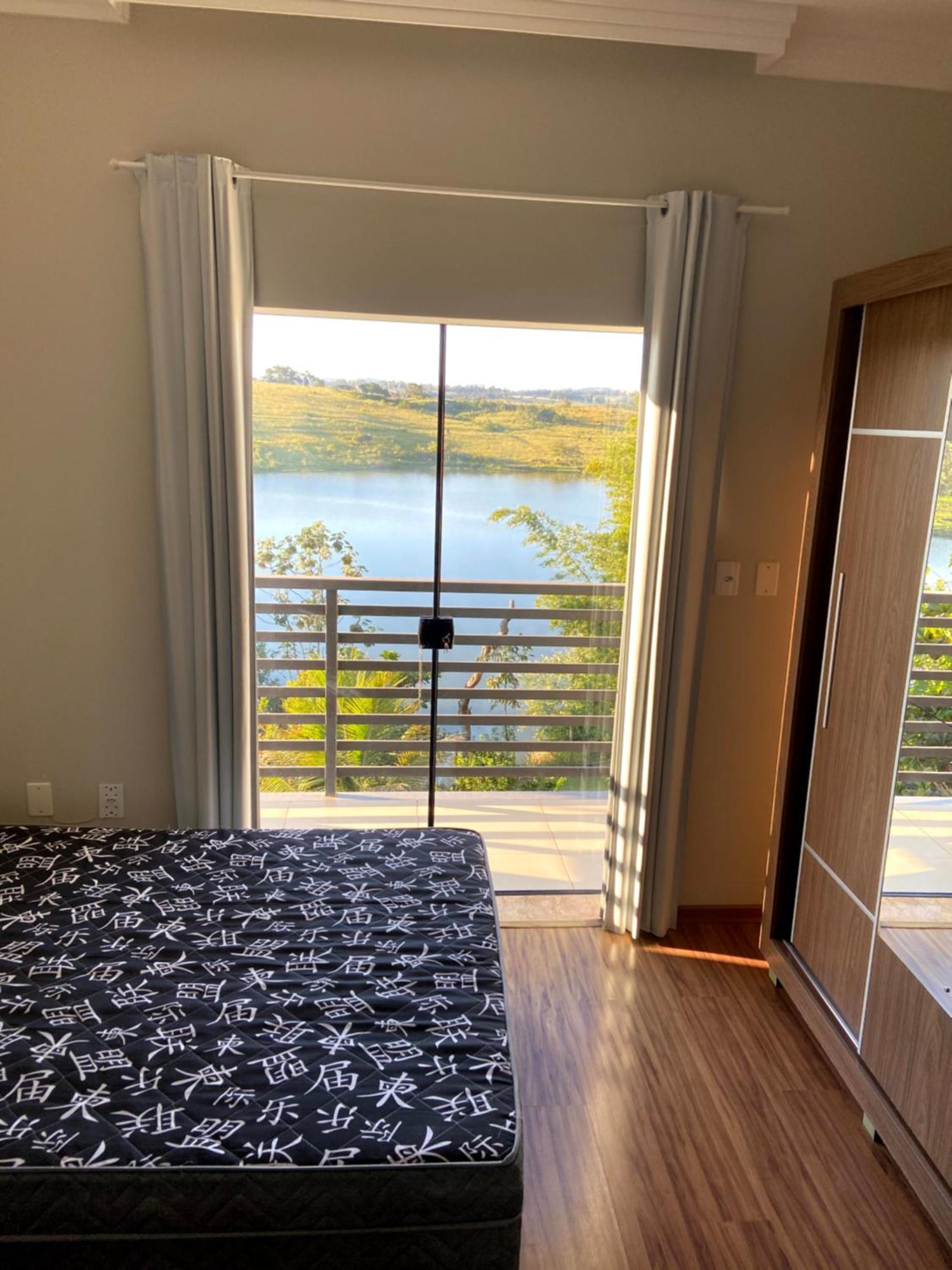Casa Com Piscina Fundo Pra Represa E Ar Condicionado Casinhabrancadevaranda Ijaci Esterno foto